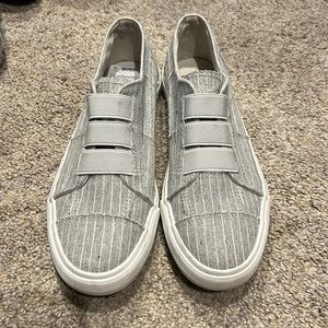 Women’s Blowfish slip ons